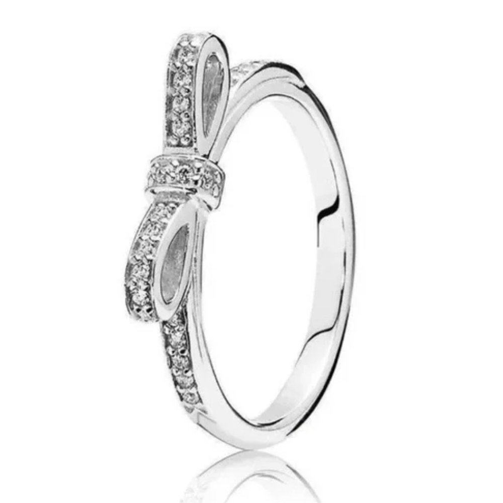 Pandora sparkling bow ring Sterling 925 size 7 *RETIRED DESIGN*